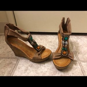 Jeweled wedges size 7